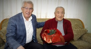 Başkan Eriş’ten Köy Enstitülü öğretmenlere vefa ziyareti 