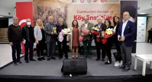 Bayraklı'da 'Köy Enstitüleri' unutulmadı