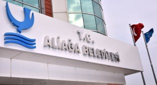 Borç içindeki Aliağa Belediyesi'nde 120 bin liralık yemek!