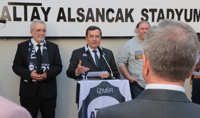 Poulimenos, ‘Smirna 1922’yi Konak’ta anlattı