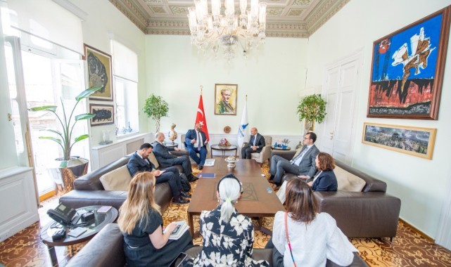 İngiltere’nin İstanbul Başkonsolosu Başkan Soyer’i ziyaret etti