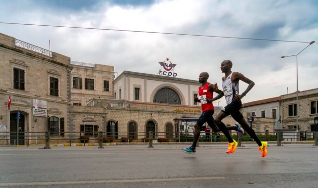 Maraton İzmir’in en iyi kareleri belli oldu
