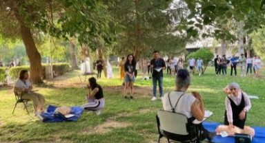 Sağlık okuryazarlığı atölyelerine gençlerin ilgisi büyük