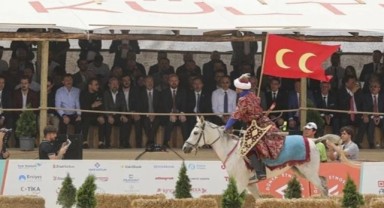 Atatürk Havalimanı Bilal Erdoğan'ın festival alanı oldu!