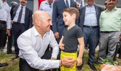 Başkan Soyer’den iş dünyasına çağrı: “Gelin, masal evlerini İzmir’in her köşesine taşıyalım”