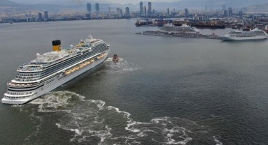 İzmir'e aynı gün 3 kruvaziyer