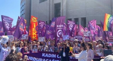Kadın Cinayetlerini Durduracağız Platformu’na açılan kapatma davası başladı!