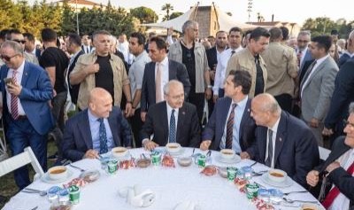 Kılıçdaroğlu İzmir'de Konyalılarla buluştu: “Hepimiz bu güzel ülkeyi büyütmek zorundayız”