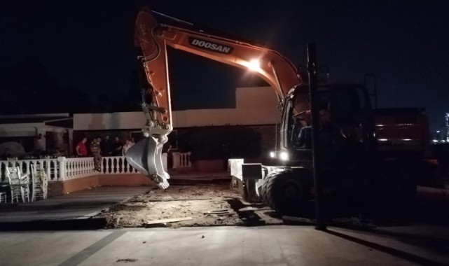 Saime Sultan Yalısı’ndaki kaçak eklentiler yıkıldı!