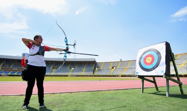 Şampiyon okçu Sıla Özdemir’in yeni hedefi olimpiyat