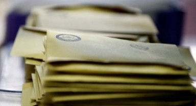 Son Anket: İYİ Parti kritik eşiği zorluyor, CHP'yle birlikte AKP ve MHP'yi geçiyorlar