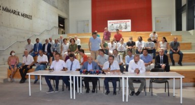 'Asbestli gemi' tartışmaları sürüyor: Soyer'den Bakanlığa çağrı