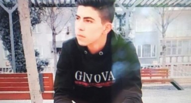 Baba ile oğlun bıçaklı kavgasında 1 ölü