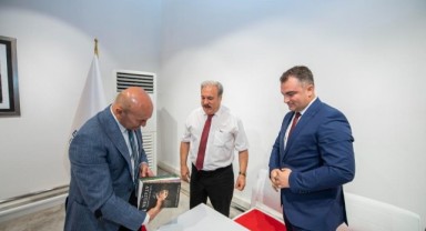 Başkan Soyer Çepni derneklerini ağırladı