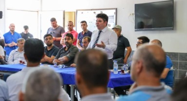 Buca’da bayramlaşma coşkusu