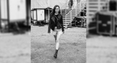  Finlandiya Başbakanı rock festivalinde