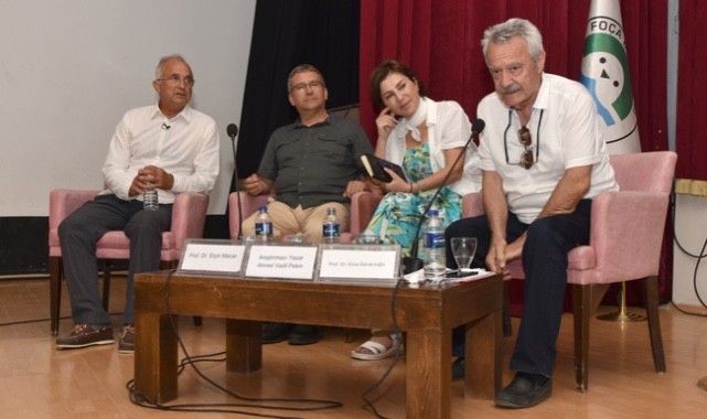 Foça’daki sempozyumda Türk Yunan dostluğu öne çıktı