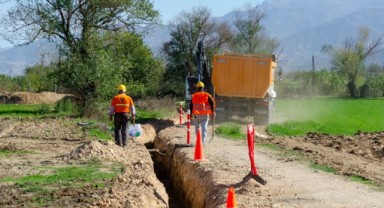 İZSU’dan ilçelerin sorunlarına neşter