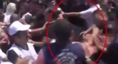 Sağlık çalışanlarının eyleminde polise tokat atan astsubay gözaltına alındı