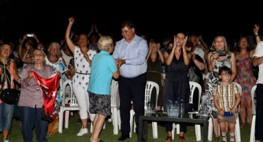 Alaybey’de coşku dolu şenlik