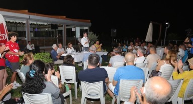 Başkan Sandal Körfez Mahallesi’nde vatandaşla buluştu
