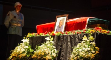 Bilim ve siyaset insanı Adnan Akyarlı’ya veda