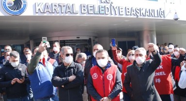 CHP'li Kartal Belediyesi'nde işçiler greve çıkıyor