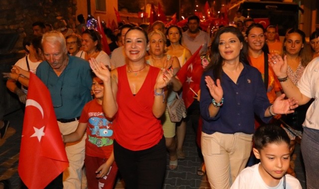 Efes Selçuk’ta zaferin 100. Yılı coşkusu