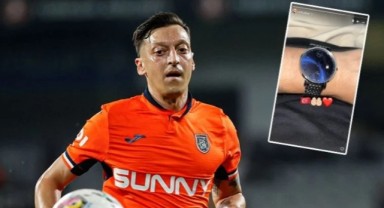 Erdoğan Mesut Özil'e 31 bin TL'lik saat hediye etti