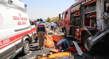 Gaziantep'te zincirleme kaza: 15 kişi yaşamını yitirdi
