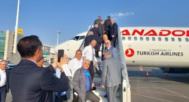 Kılıçdaroğlu ve 120 milletvekili aynı uçakta