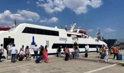 Midillili turistler hafta sonu için İzmir’i seçti