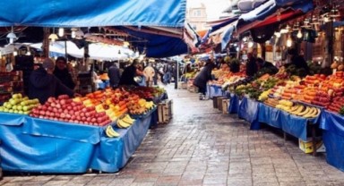 Pazarda tane hesabı: 'Bir adet domatesin fiyatı 3 lira 40 kuruş'