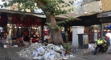 Tarihi Kemeraltı çarşısında yıkılan şadırvan için suç duyurusu