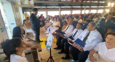 Yaz seferleri şarkılarla renklendi