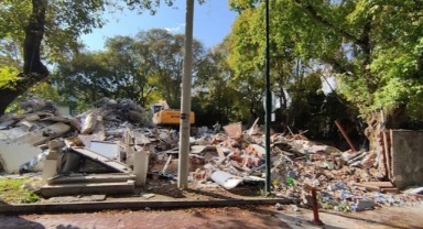 AKP’li başkan, Bursa’da gazetecilerin evini yıktı