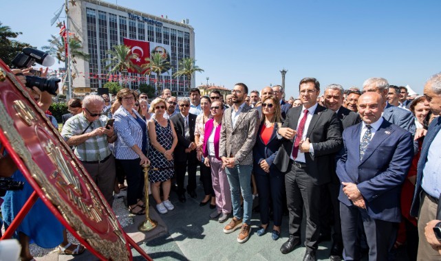 Başkan Soyer CHP’nin kuruluşunun 99. yıl kutlamasına katıldı