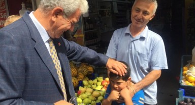 Karabağlar CHP'den esnaf ziyareti