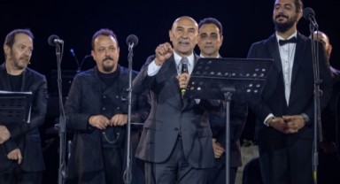 Bergama'daki tarihi gecede Başkan Soyer'den çağrı: 'Sunağımızı geri istiyoruz'