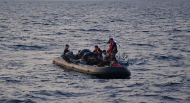 Çeşme'de düzensiz göçmen faciası! Tekne battı...