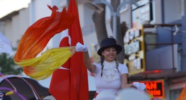 Çeşme Festivali Balkan Günleri büyük bir coşkuyla başladı!