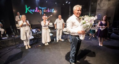 Dünya Barış Günü 'Kardeş Türküler'le kutlandı