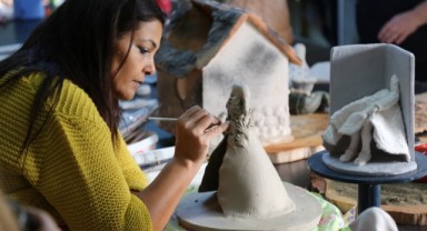 Gaziemir'de kültür, sanat ve spor kurslarına kayıtlar başladı