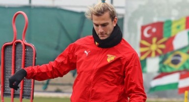 Göztepe'de Atınç sahalara döndü