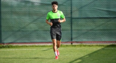 Göztepe'de Tuğbey imzalıyor!