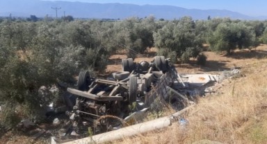 İzmir'de feci kaza! Ortalık savaş alanına döndü!