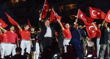 İzmir'deki tarihi gecede Kılıçdaroğlu da sahnede!