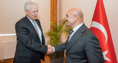 Başkan Soyer EBSO yönetimini konuk etti