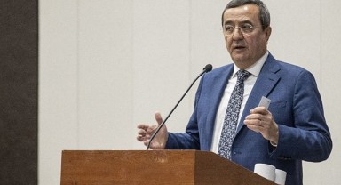 Batur: Belediyelerde bıçak kemiğe dayandı