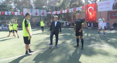 Bornova Belediyesi’nde birimler arası futbol heyecanı